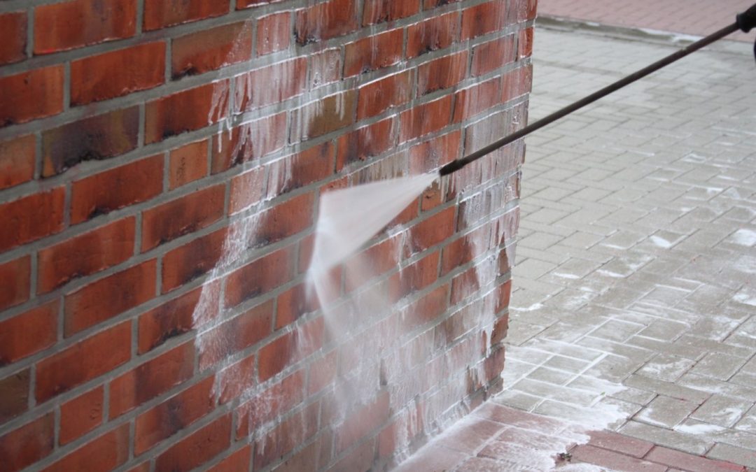 Avoiding Common Mistakes When Cleaning Bricks with Acid